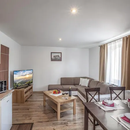 מלון Kolonie Frýdlant nad Ostravicí